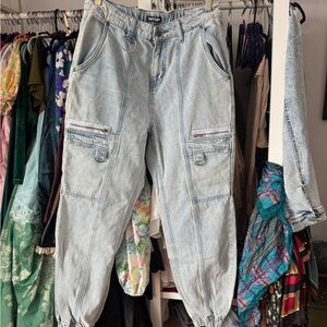 HotTopic Medium Light Wash Cargo Jeans